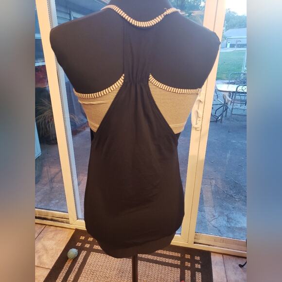 Lululemon no limit active wear athletic tank with bra sm black and‎ white - Picture 2 of 9